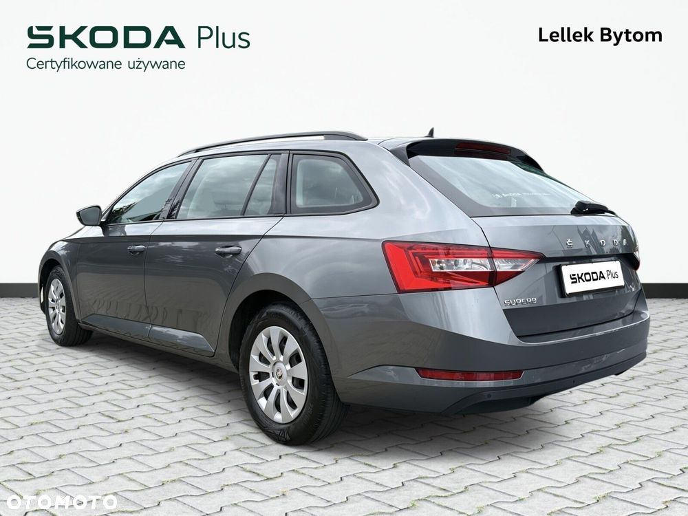 Skoda Superb - 8