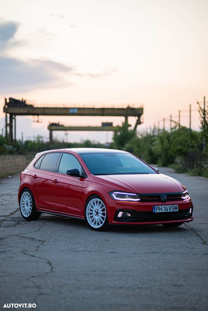 Volkswagen Polo 2.0 TSI DSG GTI - 2