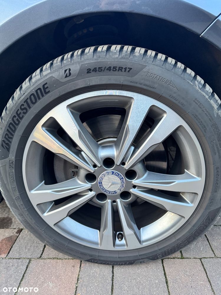 Mercedes-Benz Klasa E 220 BlueTEC 4-Matic Avantgarde - 13