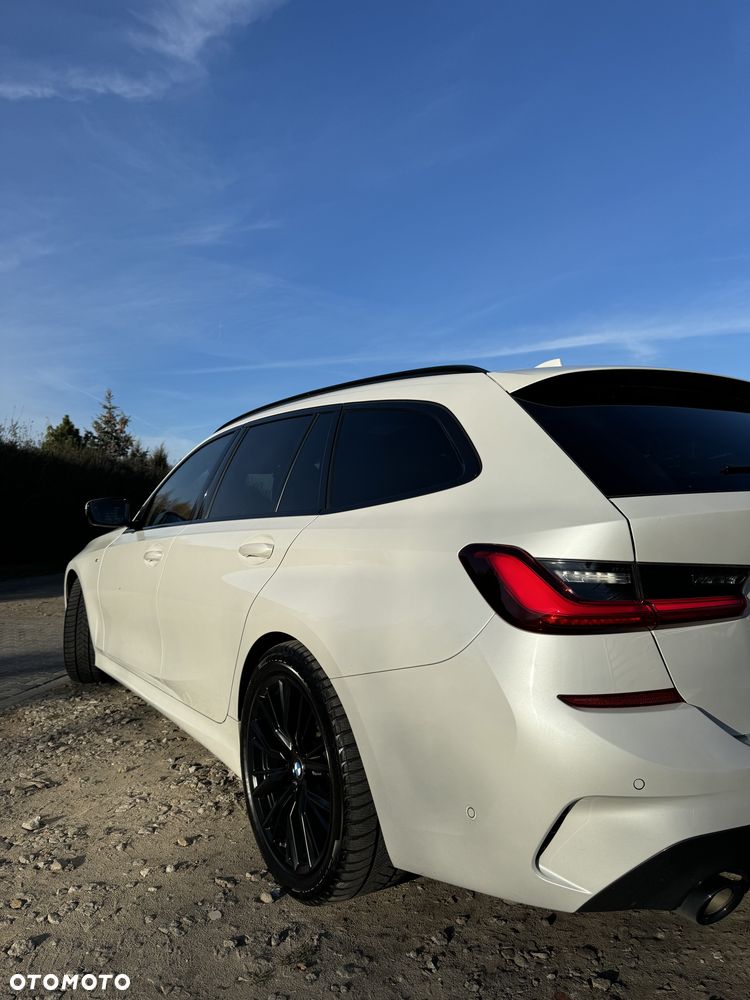 BMW Seria 3 320d xDrive mHEV M Sport - 37