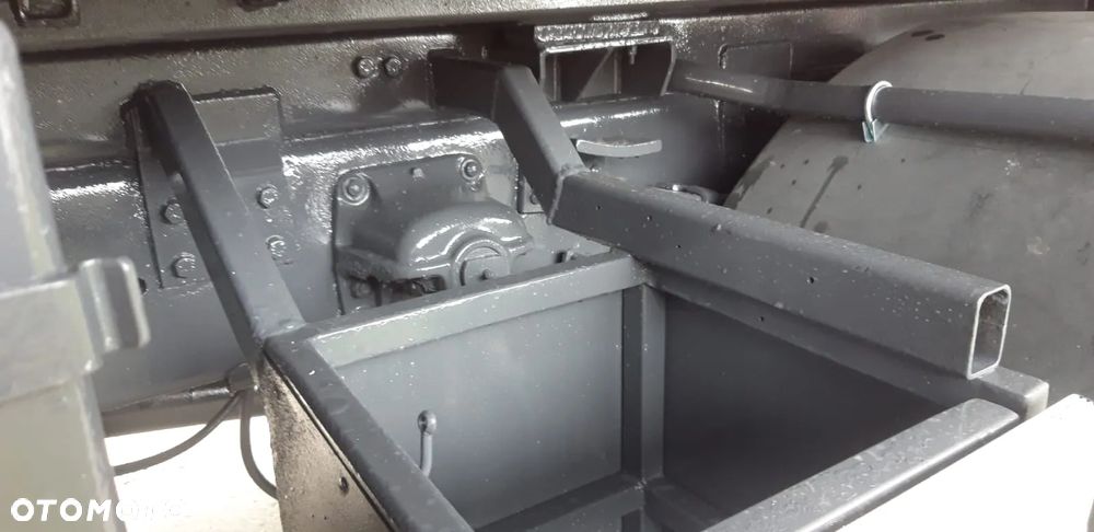 Scania P94 4x2 310 Stan Bardzo dobry nowe opony tacho tarczki - 32