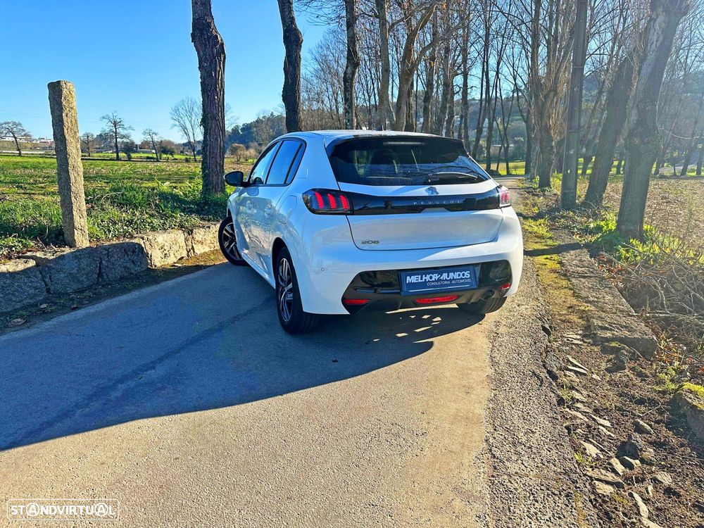 Peugeot 208 1.2 PureTech Allure - 5