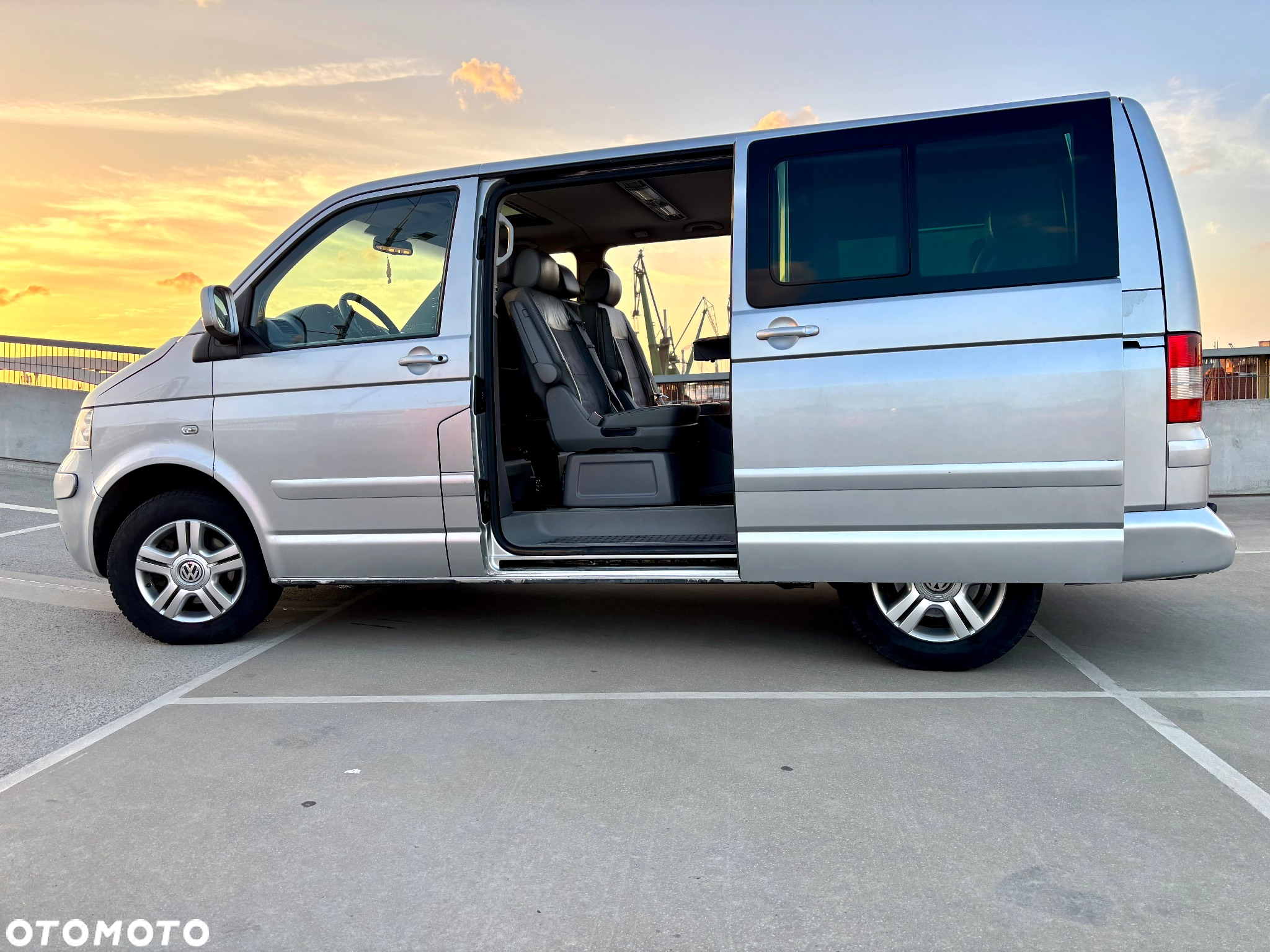 Volkswagen Transporter Multivan Highline - 17