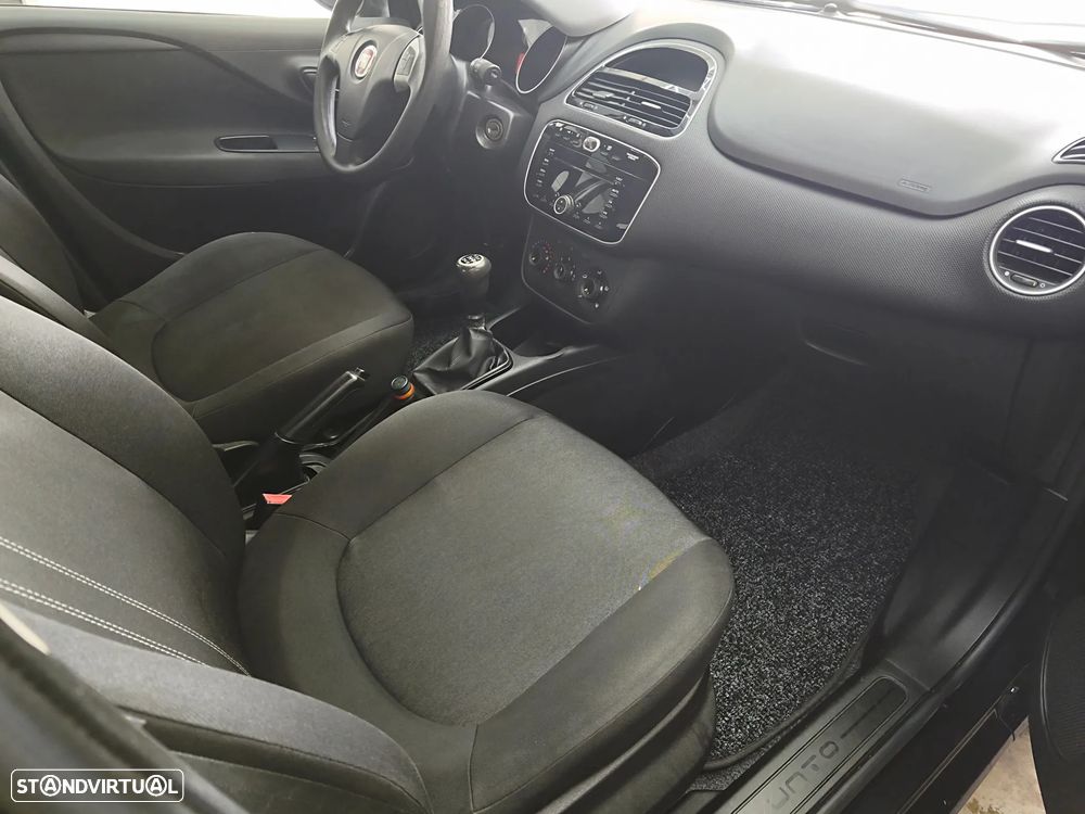 Fiat Punto 1.3 M-Jet Lounge S&S - 9