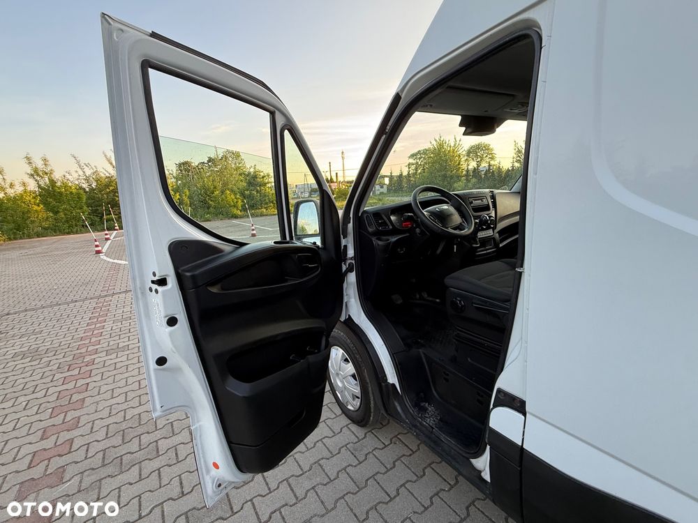 Iveco 35S 3.0HDi - 32