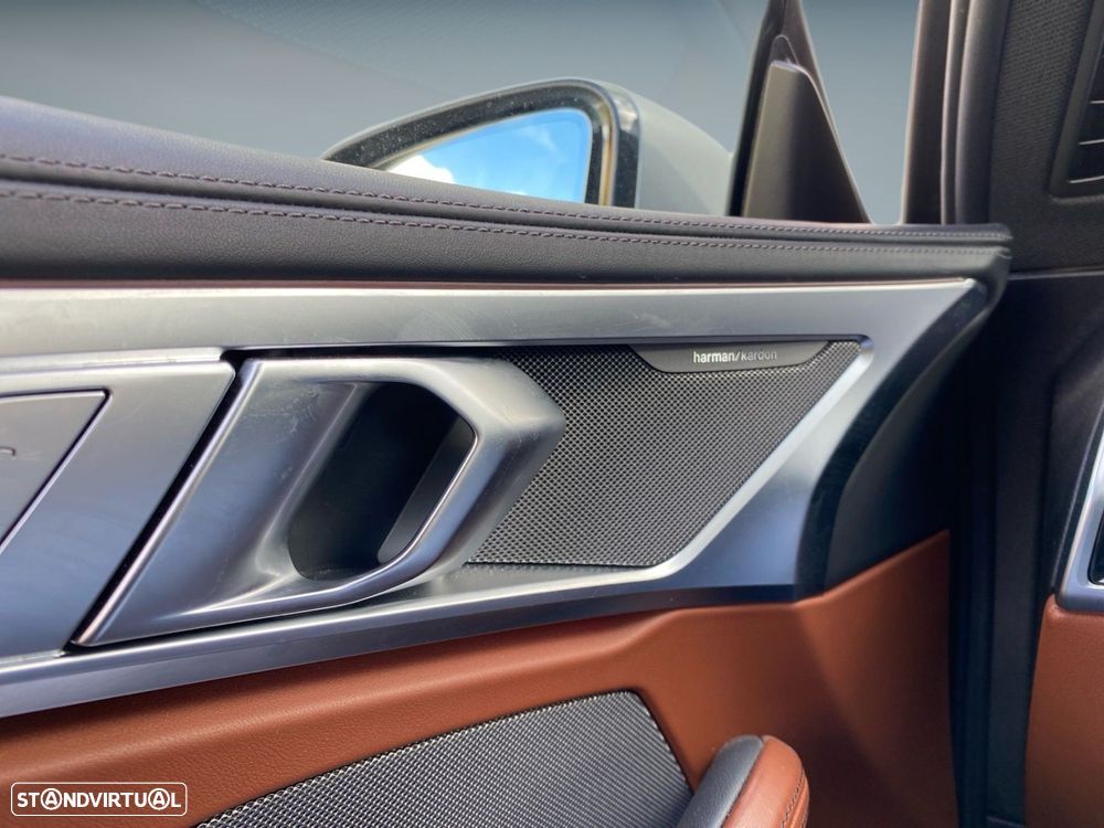 BMW 840 Gran Coupé d xDrive Pack M - 15