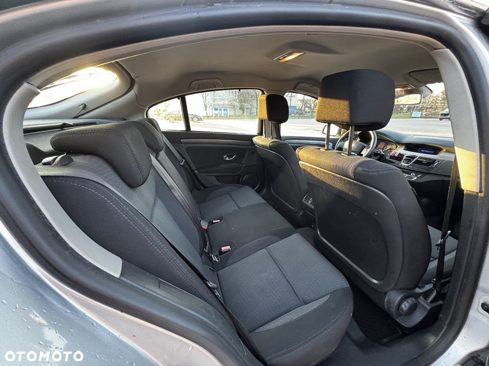 Renault Laguna 2.0 Authentique - 7
