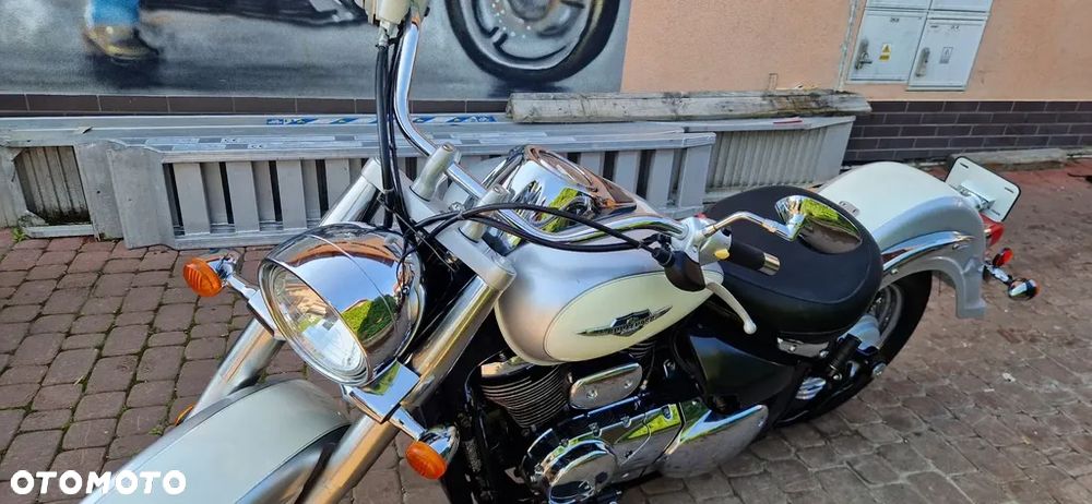 Suzuki VL 800 Volusia - Boulevard C50 - 38