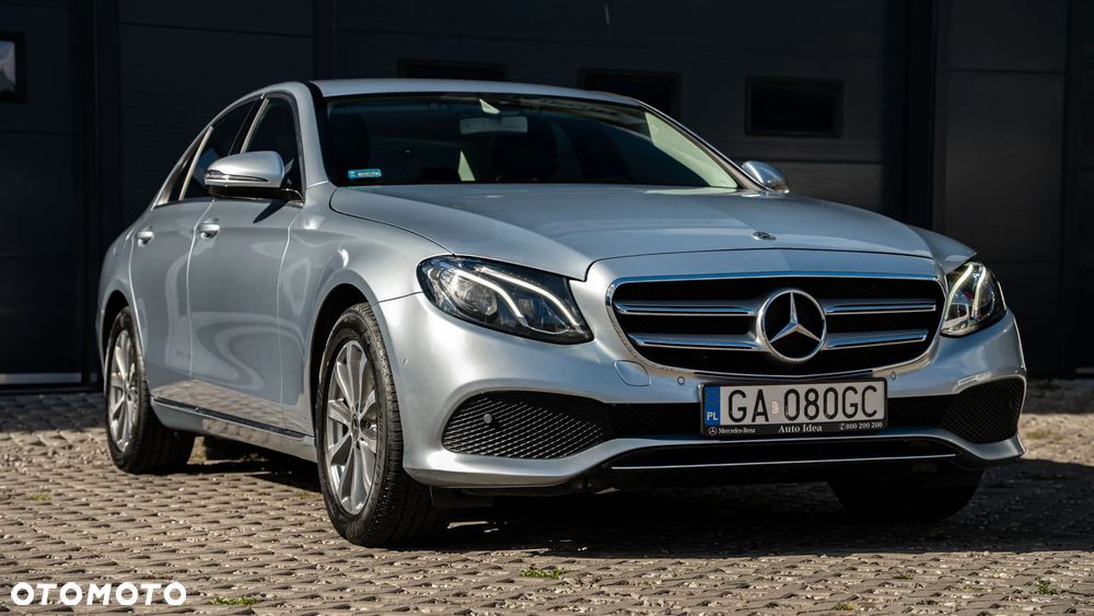 Mercedes-Benz Klasa E 220 d 9G-TRONIC - 1