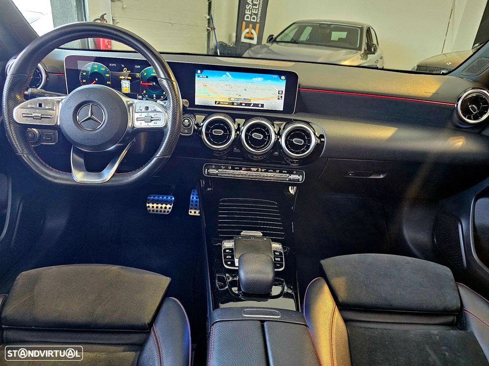 Mercedes-Benz A 180 d AMG Line Aut. - 34