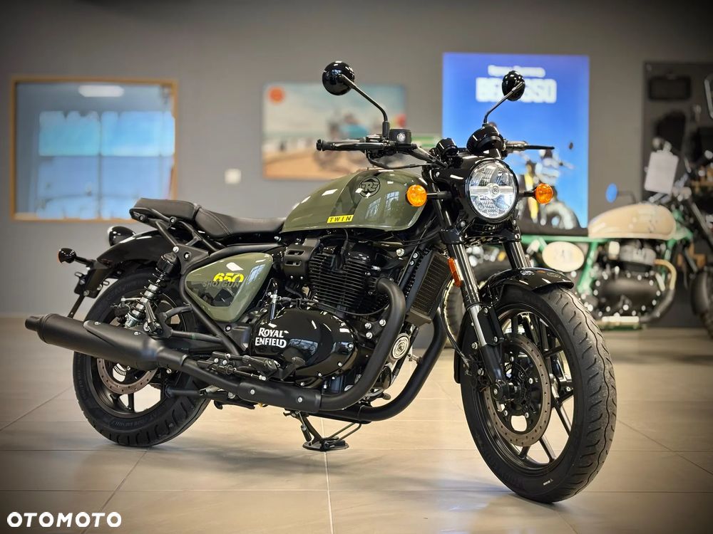 Royal Enfield Shotgun - 1