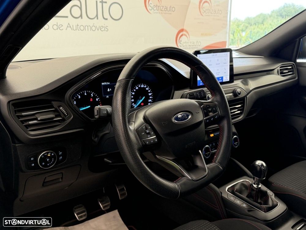 Ford Focus 1.0 EcoBoost ST-Line - 13