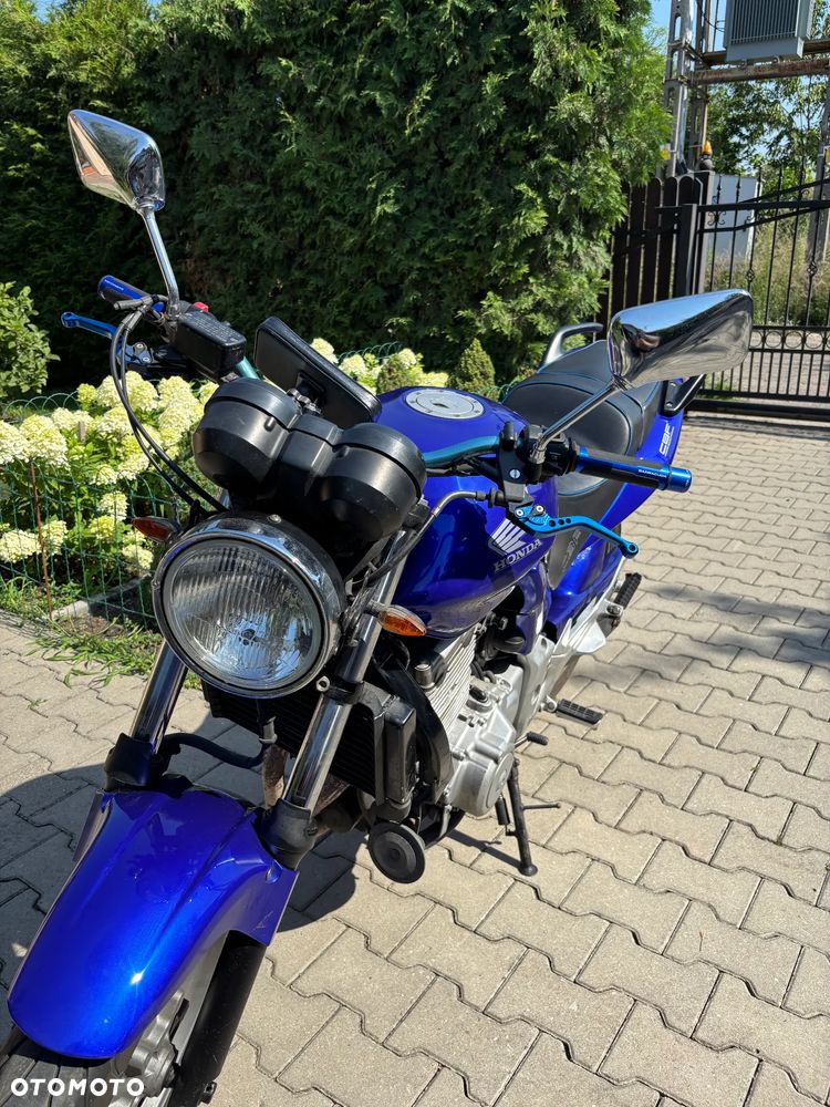 Honda CBF - 6