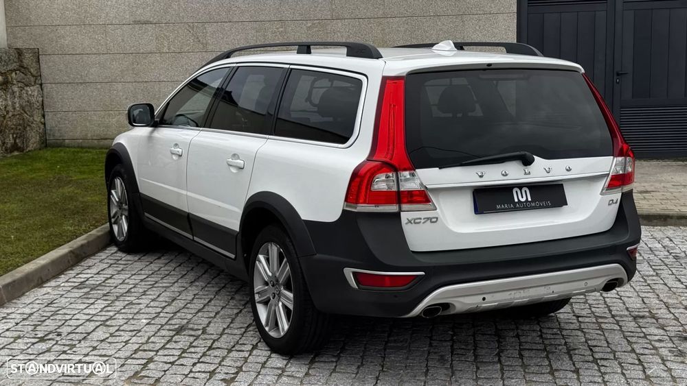 Volvo XC 70 2.0 D4 Momentum - 11