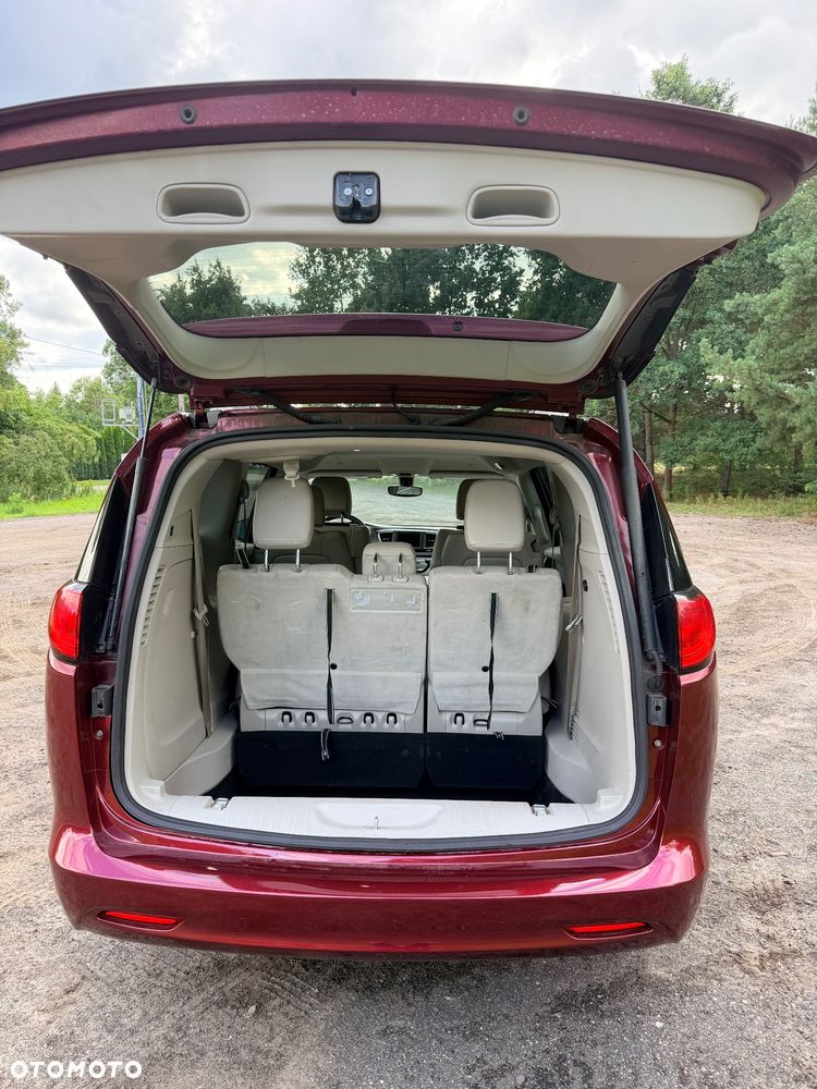 Chrysler Voyager - 18