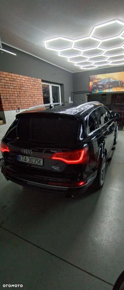 Audi Q7 3.0 TFSI Quattro Tiptr - 6