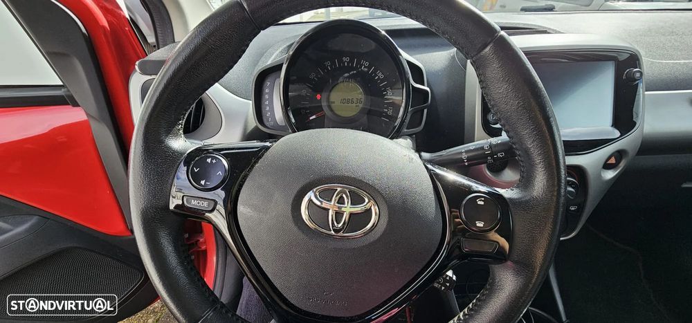 Toyota Aygo 1.0 X-Play Plus+X-Touch - 13
