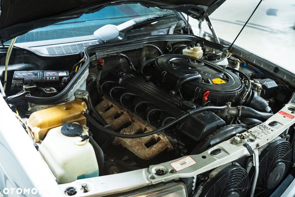 Mercedes-Benz W201 (190) - 8