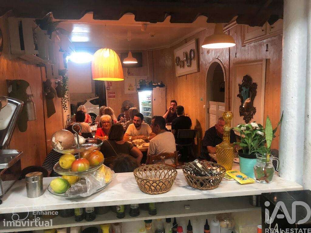 Restaurante em Santa Maria Maior de 37,00 m2 - Grande imagem: 2/30