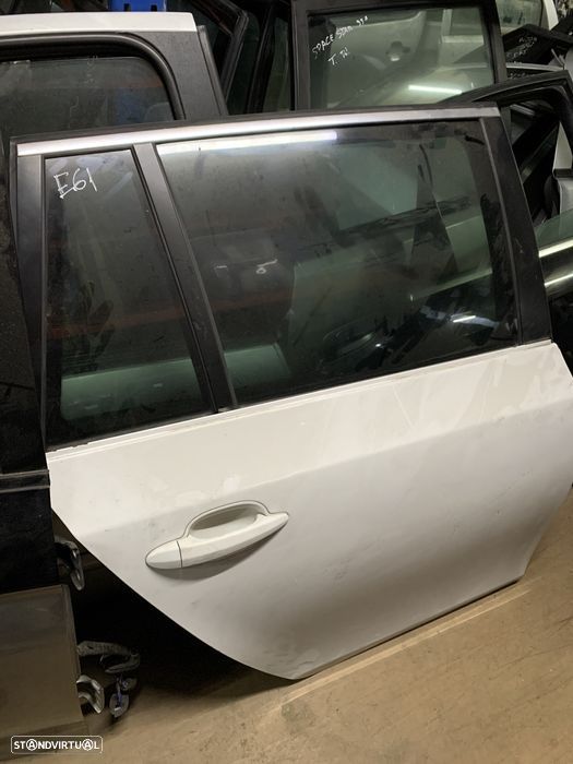 Porta traseira direita bmw E61 serie 5 - 1
