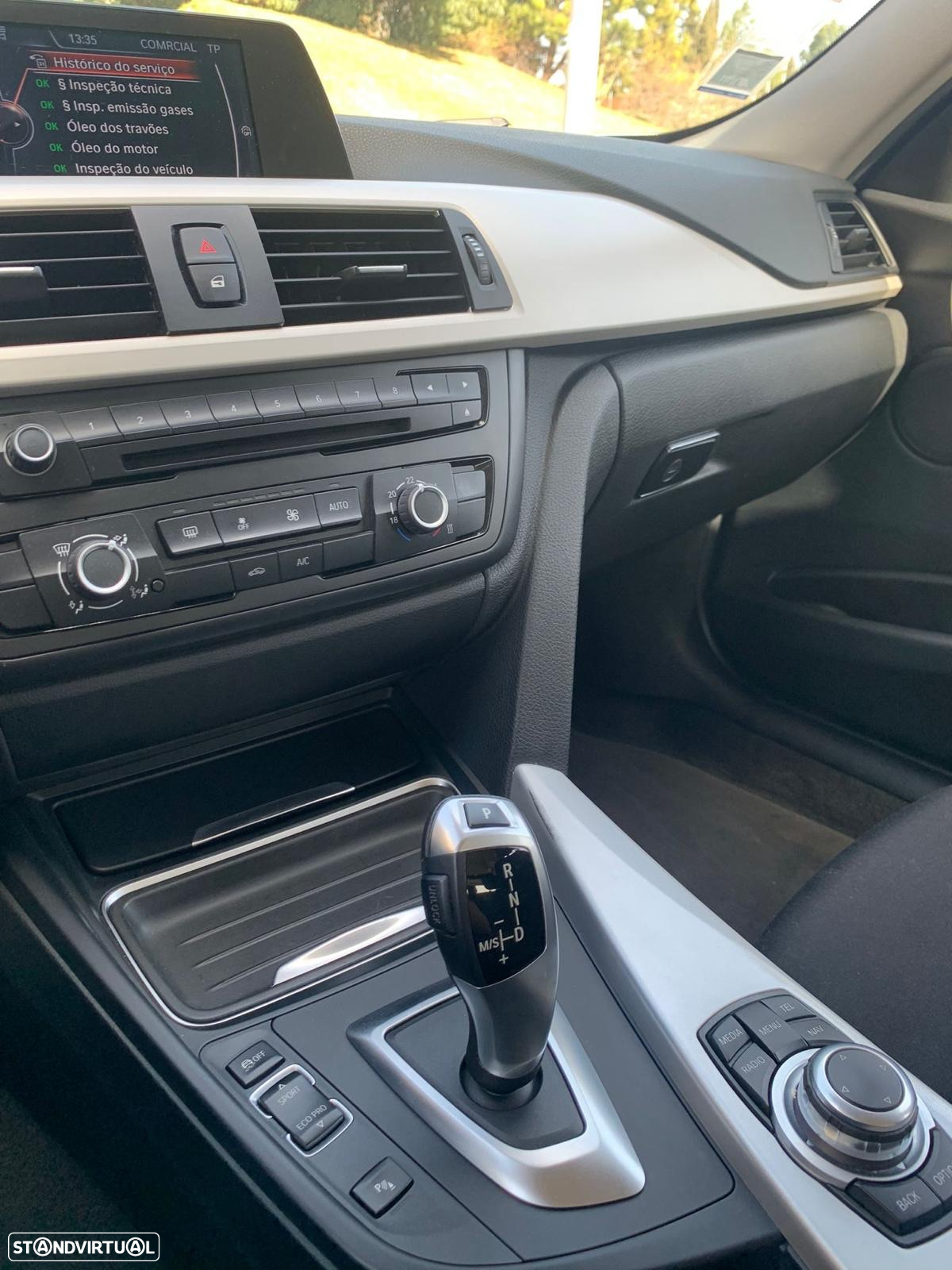 BMW 318 d Touring Auto Line Modern - 23