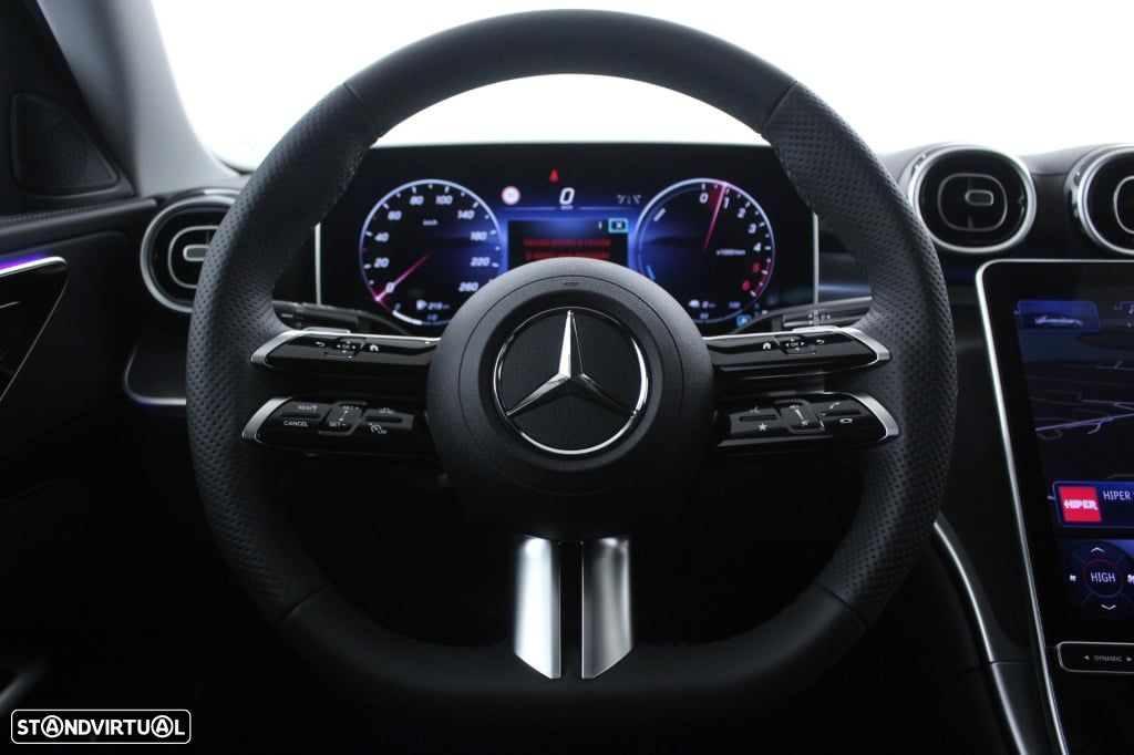 Mercedes-Benz C 300 de AMG Line - 19