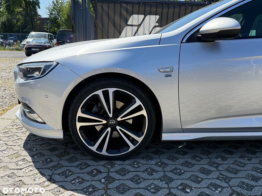 Opel Insignia 2.0 CDTI 4x4 Exclusive S&S - 10