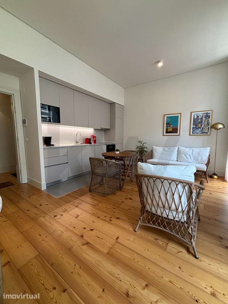 Apartamento T1 na Rua do Arsenal, Chiado - Grande imagem: 3/17