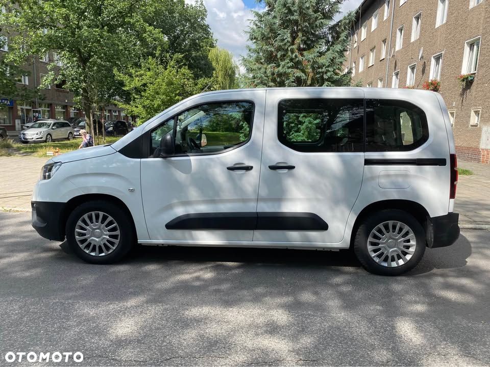 Toyota Proace City Verso 1.2 D-4T Family - 1