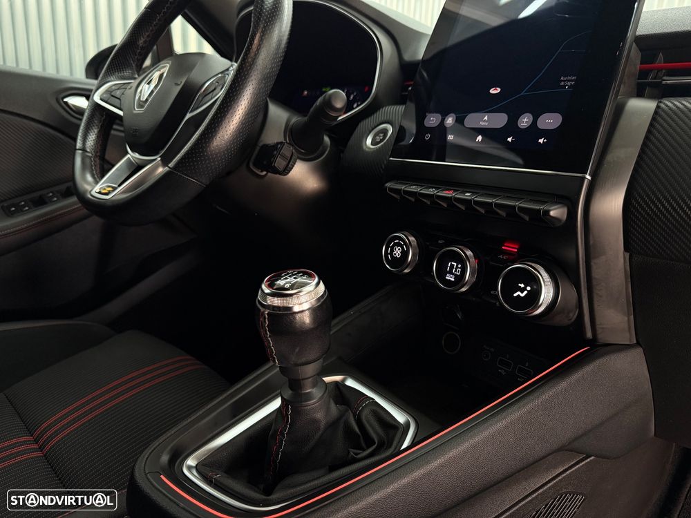 Renault Clio TCe 90 R.S. LINE - 26