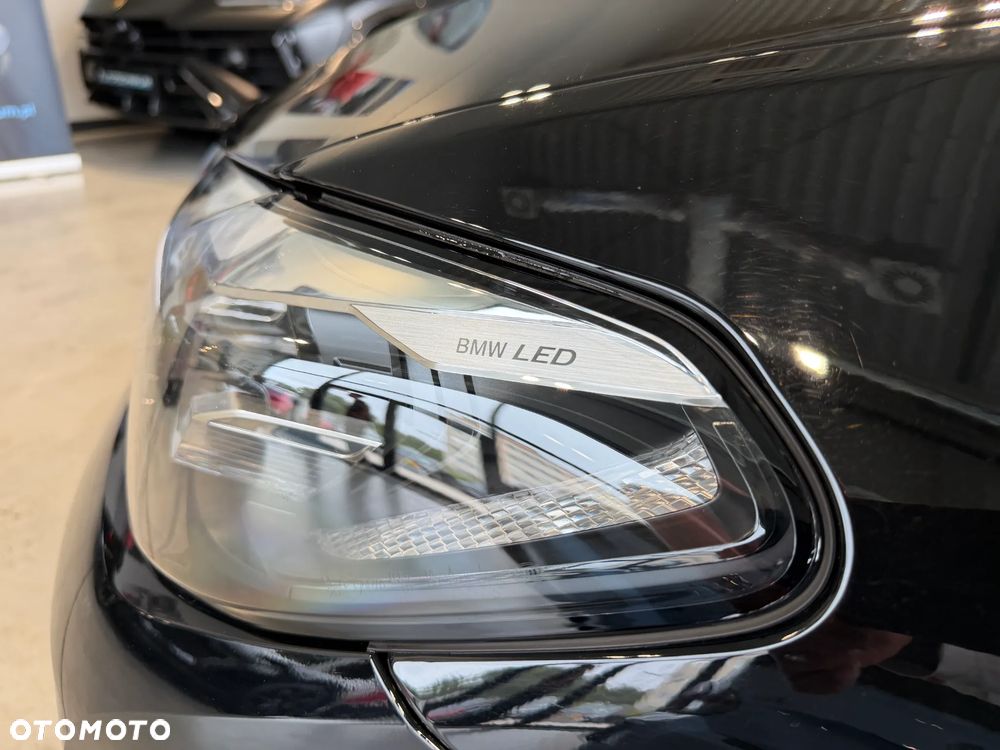 BMW Seria 5 520d xDrive Business Edition - 11