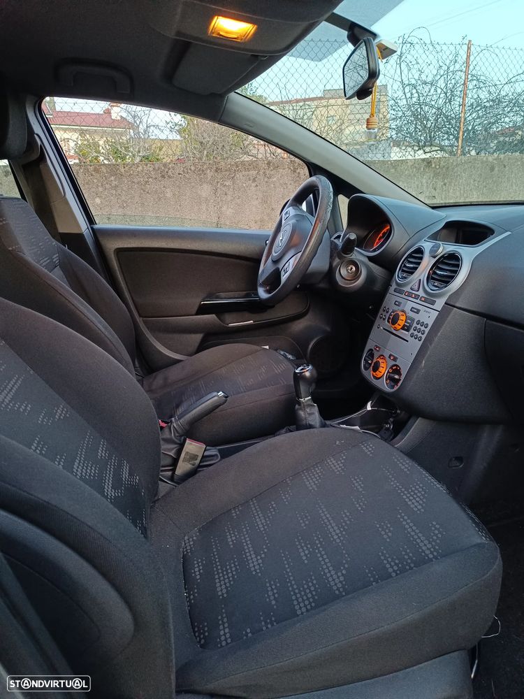 Opel Corsa - 3