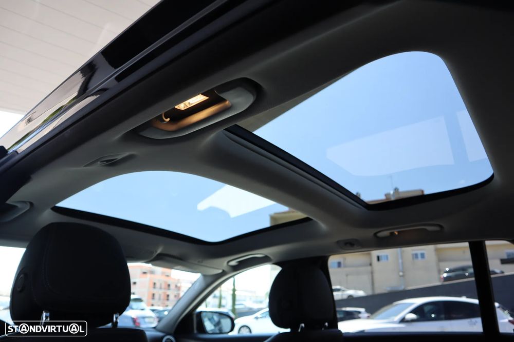 Mercedes-Benz E 300 de 9G-TRONIC Avantgarde - 14