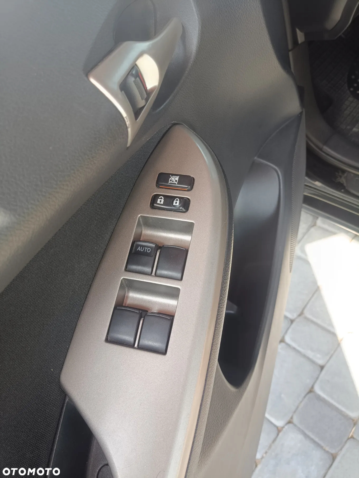 Toyota Corolla 1.6 VVT-i Luna Start - 13