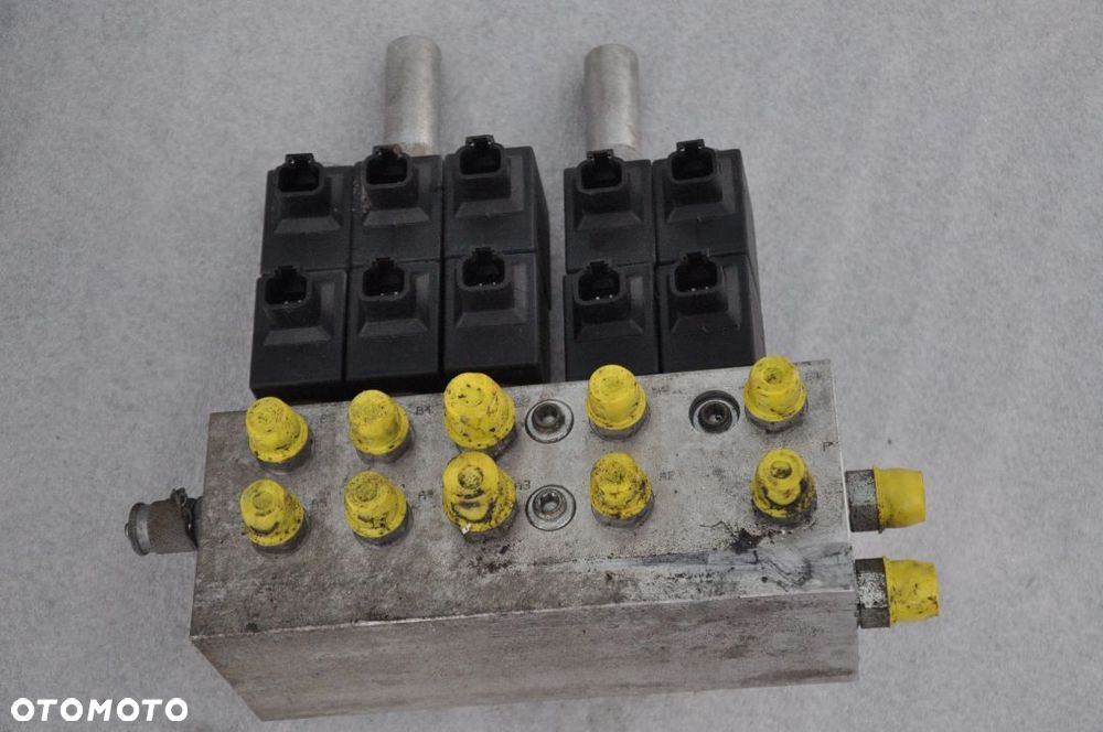 ROZDZIELACZ CEWKA MANITOU 160 ATJ NR 0F.E07307CC020 - 2