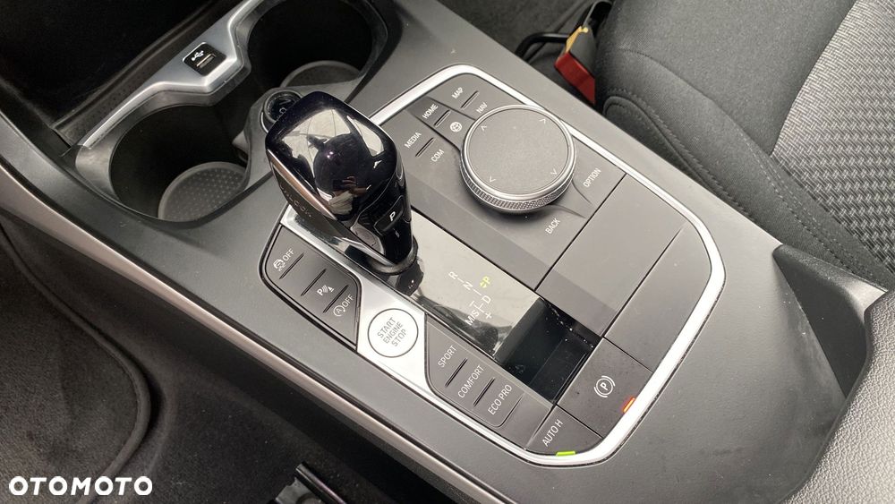 BMW Seria 1 118i Advantage - 18