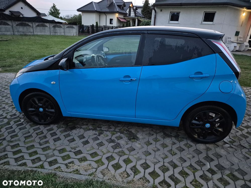 Toyota Aygo - 10