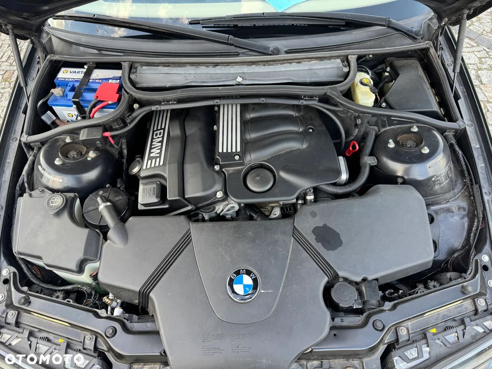 BMW Seria 3 318i Edition Exclusive - 37