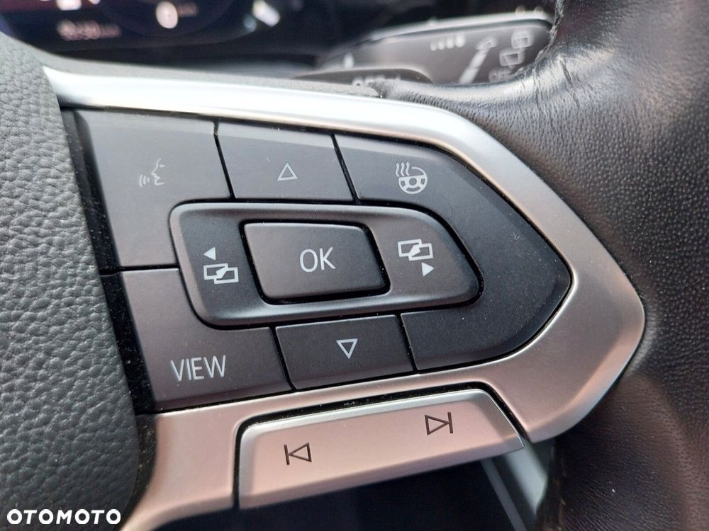 Volkswagen Golf - 19