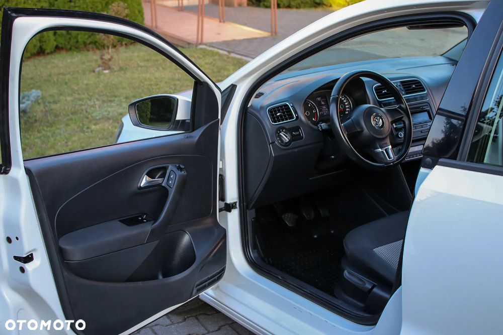 Volkswagen Polo 1.2 TDI DPF BlueMot (89g) - 36