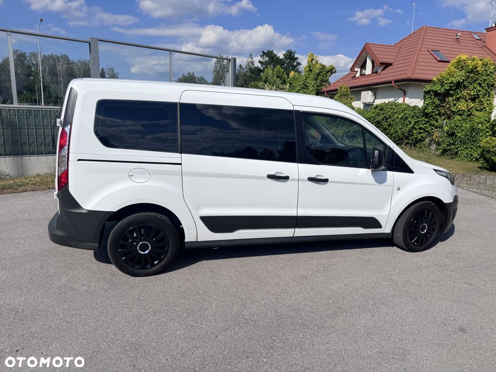 Ford Tourneo Connect Grand - 3