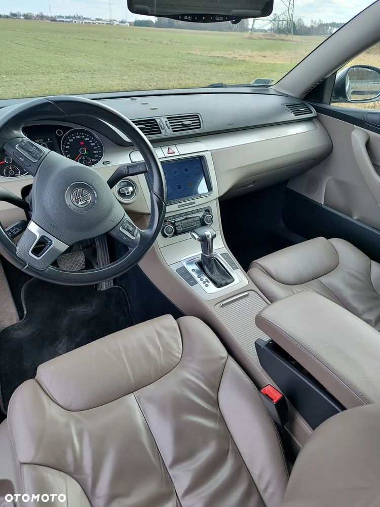 Volkswagen Passat 1.8 TSI Comfortline DSG - 10