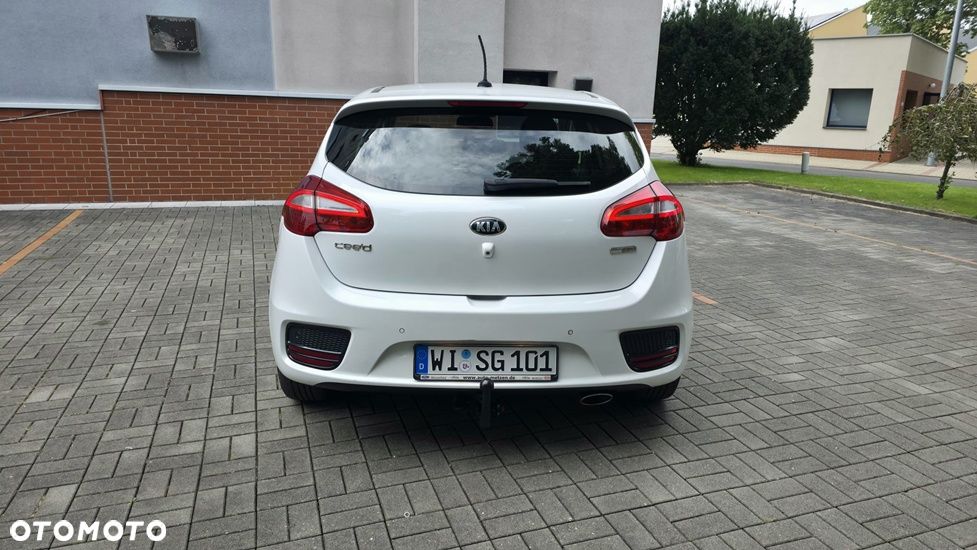 Kia Ceed 1.6 CRDi GT Line - 3