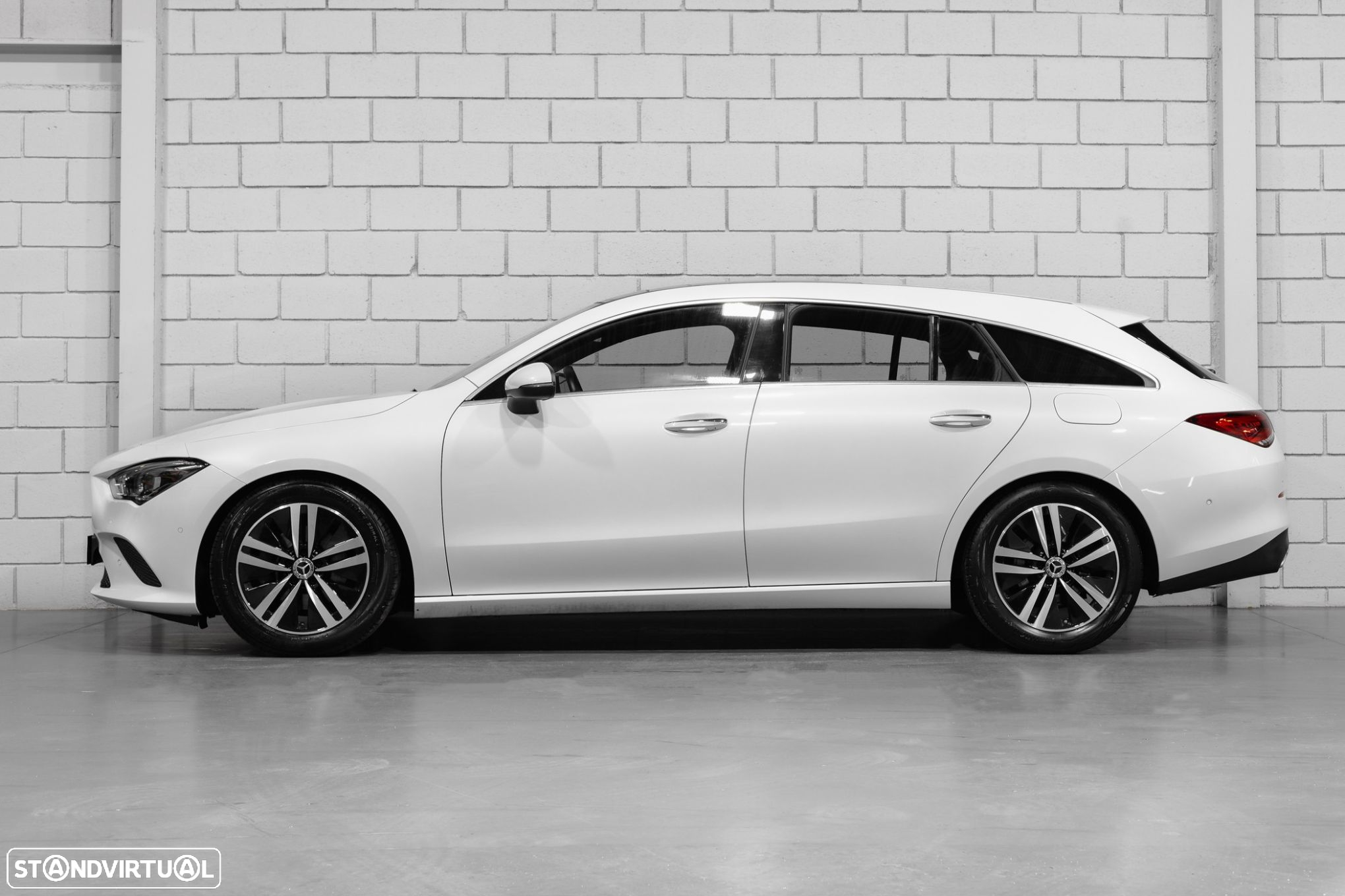 Mercedes-Benz CLA 180 d Shooting Brake Progressive Aut. - 3