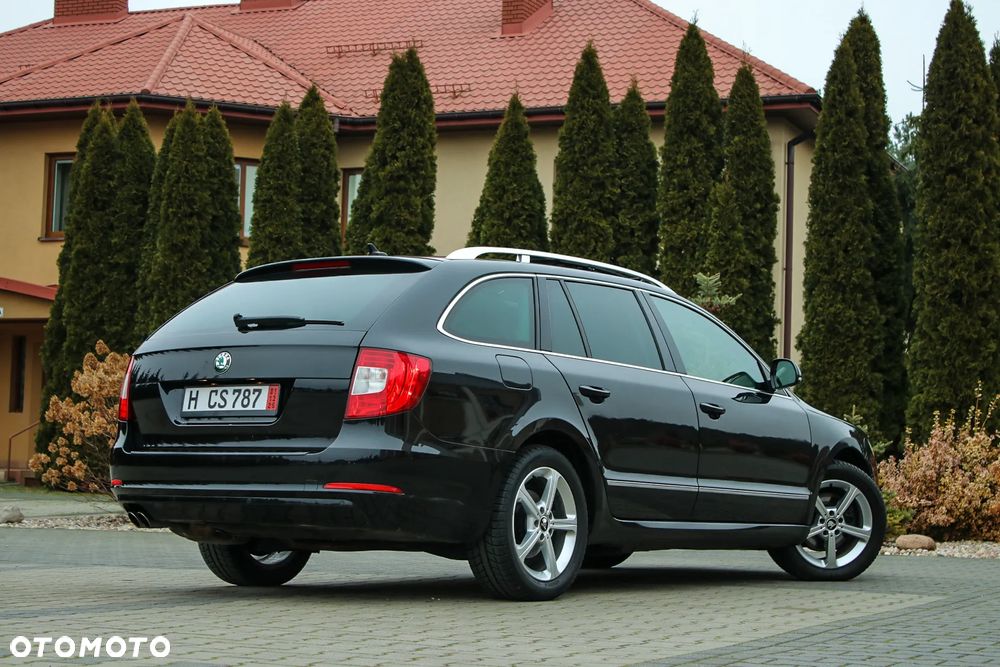 Skoda Superb 2.0 TDI DSG Exclusive - 7