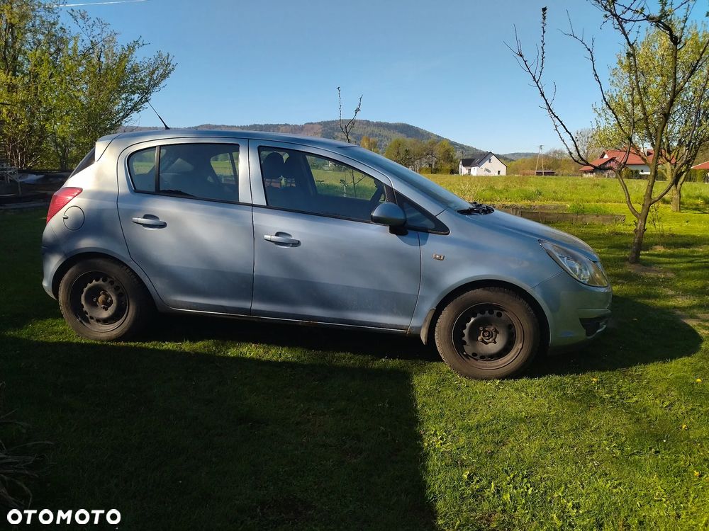 Opel Corsa 1.4 16V Enjoy - 4
