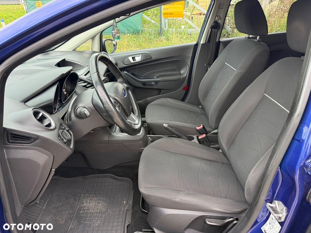 Ford Fiesta - 16
