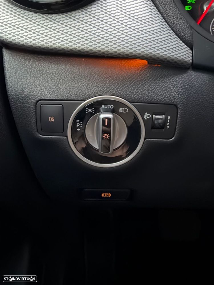 Mercedes-Benz B 250 e Electric Drive - 20