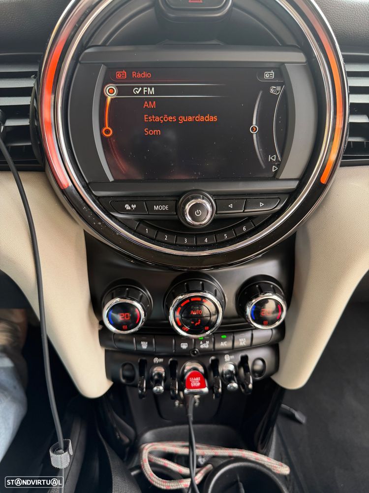 MINI 5 Portas Cooper D - 48