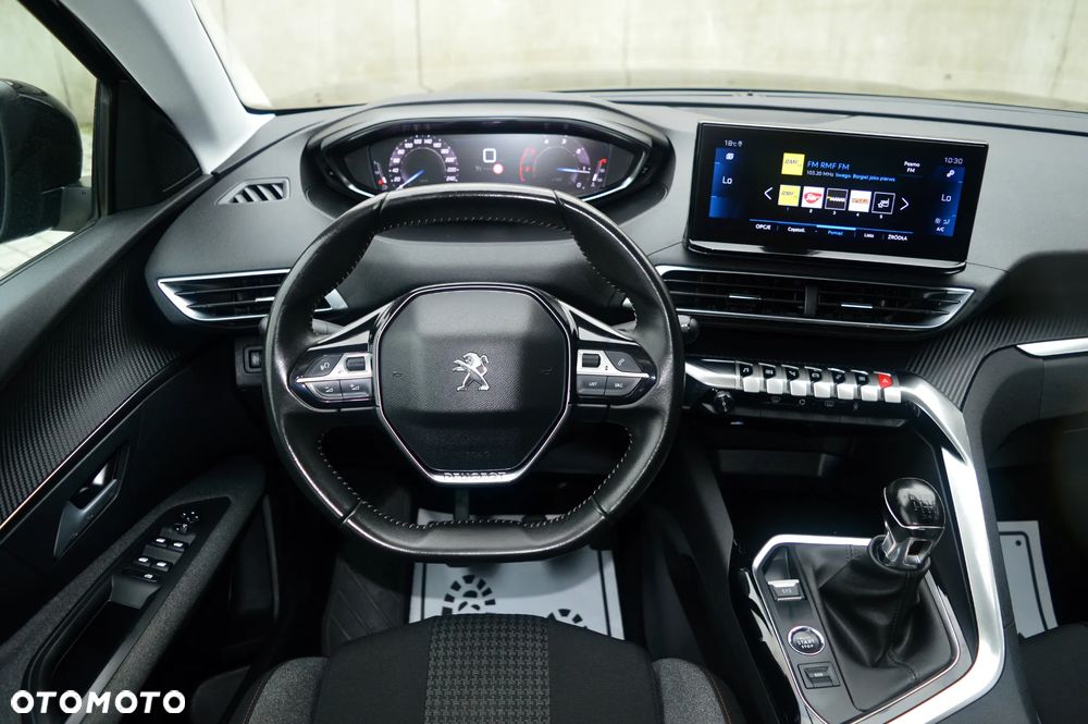 Peugeot 3008 - 14